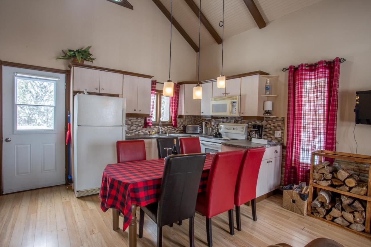 Chalets Du Domaine - De Luxe Notre-Dame-Des-Bois Экстерьер фото