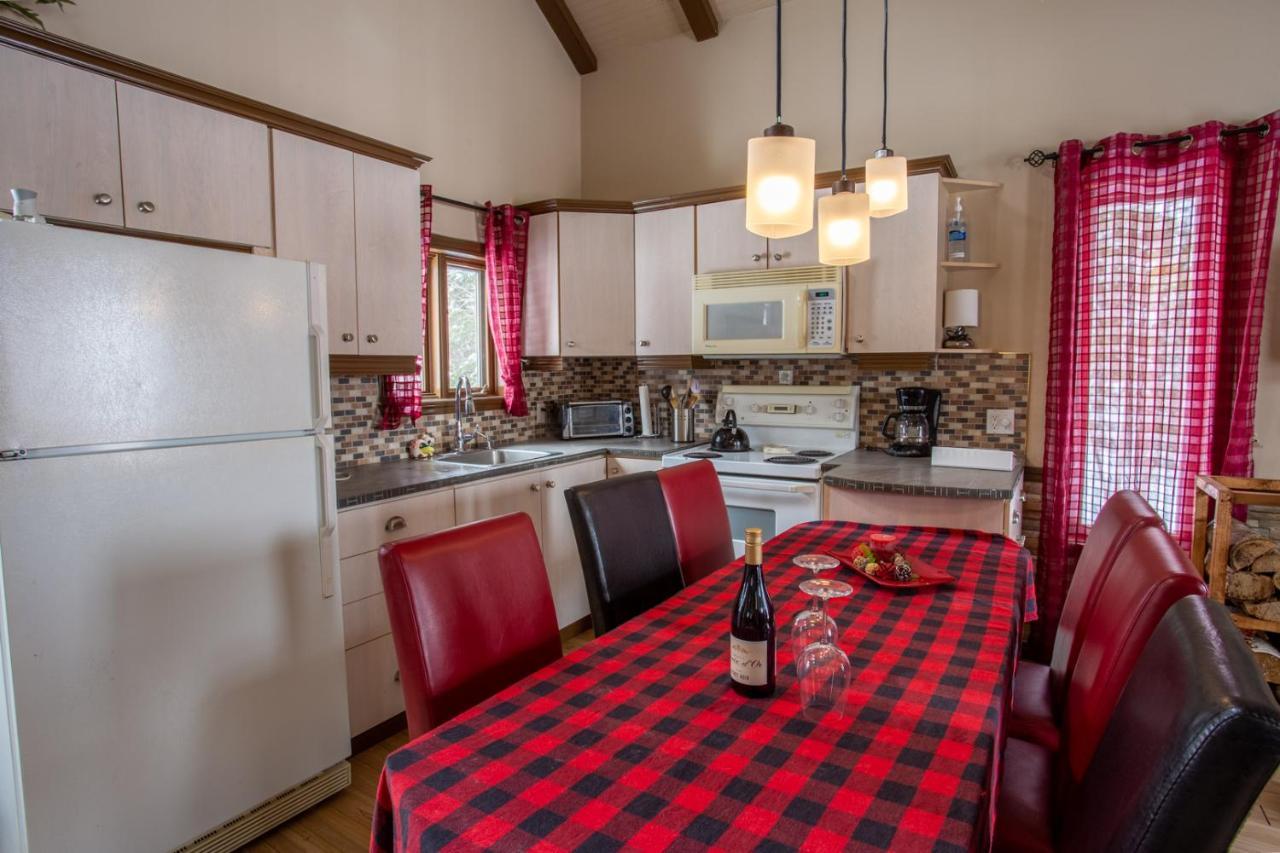 Chalets Du Domaine - De Luxe Notre-Dame-Des-Bois Экстерьер фото